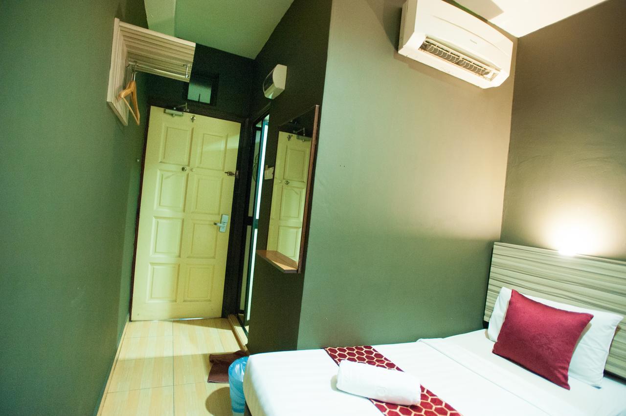 Dj Citi Inn Hotel Kuala Terengganu Exterior foto